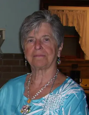 Shirley J. Szepesi 33084771