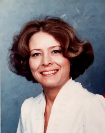 Mona Tiller Mosley 43201379